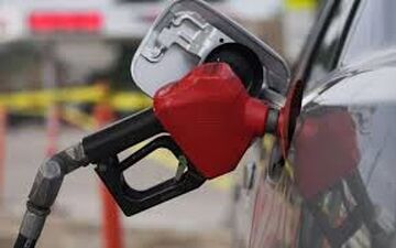  قیمت بنزین افزایش می یابد؟ / نظر وزیر پیشنهادی نفت در مورد تصمیم گیری برای بنزین 