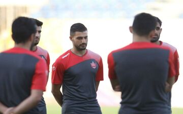  دهقانی؛ از اردوی دشمن تا پیراهن پرسپولیس (عکس)