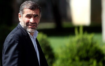 نیکزاد: اولویت مجلس بهبود فوری معیشت طبقه ضعیف باشد