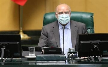 غیبت قالیباف در مجلس به علت بیماری

