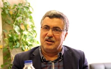 چرایی قرنطینه نشدن شهرها در ایران/ بعد از ۲۰ روز متوجه کرونا شدیم
