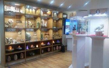  تصویب قانون فروش آثار فرهنگی‌ و هنری