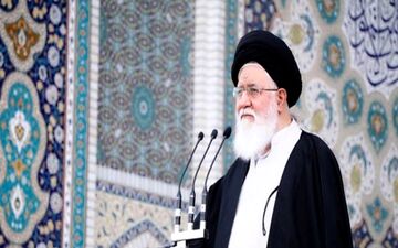 آیت الله علم الهدی: ندانم کاری و خطای انسانی عامل حوادث اخیر است