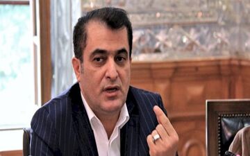 حمله تند خلیل‌زاده به موسوی: چرا اصرار به حضور یک مفسد اقتصادی در هیات مدیره استقلال را داشتی؟ 