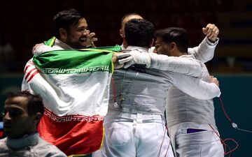 صعود تیم سابر ایران به نیمه نهایی جام‌جهانی شمشیربازی 