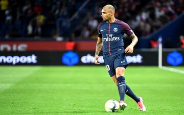 تهدید و اخاذی از این فوتبالیست ناکام ماند!
