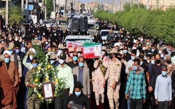 پیکر مطهر شهید اصغر سالارپور در گلزار شهدای رودان آرام گرفت