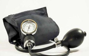 علائم فشار خون بالا؛ چرا تشخیص زودهنگام مهم است؟؟

