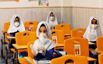 سخنگوی ستاد مقابله با کرونا استان خوزستان: مدارس از ۱۵ شهریورماه بازگشایی می‌شوند