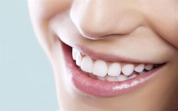 ساخت خمیردندان گیاهی برای تقویت و سفیدی دندان‌ها