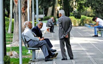اخبار بازنشستگان | سامانه ثبت نام وام بازنشستگان باز شد؟ | بلاتکلیفی بازنشستگان