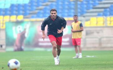 فروش احتمالی اورونوف؛ بحران جدید برای پرسپولیس
