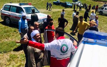 ۳ کشته و ۱۳ مصدوم در حادثه سقوط خودروی وانت سایپا به دره در منطقه سرو ارومیه