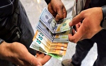 پیش‌بینی کاهش 2 هزار تومانی قیمت دلار در بازار غیررسمی