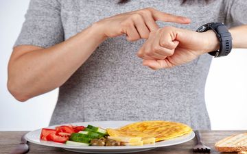 فواید غذا خوردن در بازه زمانی ۸ تا ۱۰ ساعته در طول روز
