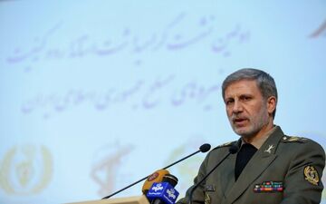 امیر حاتمی: ملت ایران تسلیم زیاده‌خواهی استکبار جهانی نمی‌شود
