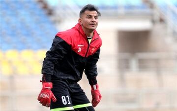 کادر فنی پرسپولیس همچنان مخالف بازگشت لک