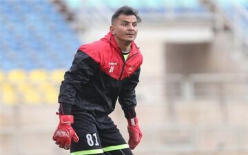 کادر فنی پرسپولیس همچنان مخالف بازگشت لک