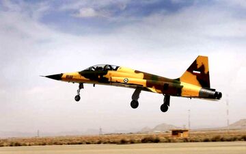  خط تولید جنگنده کوثر راه اندازی شد