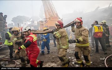 عملیات آوار برداری ساختمان پلاسکو 