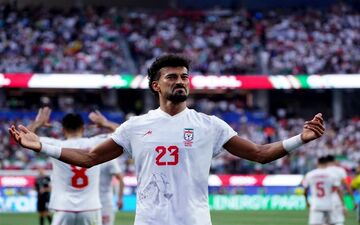 شانه به شانه با مسی؛ نمره نجومی رامین رضاییان در تیم منتخب هفته اول جام جهانی