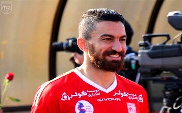  مدافع سابق تراکتور در لیست خرید های استقلال