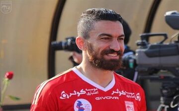  مدافع سابق تراکتور در لیست خرید های استقلال