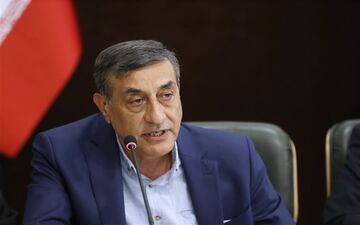 قائم‌پناه: استیضاح وزیر اقتصاد به صلاح کشور نیست