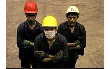 هشدار شورای کار در باره کاهش شدید دستمزد کارگران