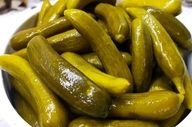 طرز تهیه خیار شور خانگی خوشمزه و سالم
