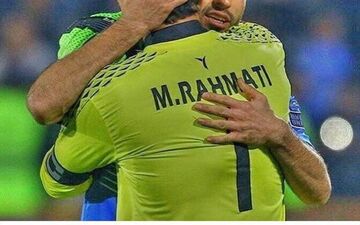تسلیت سید مهدی رحمتی به مهاجم استقلال