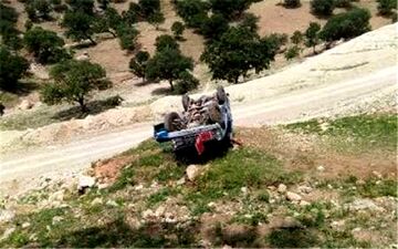 مرگ ۲ سرنشین بر اثر سقوط و آتش‌سوزی خودرو در تالش
