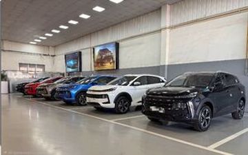 آغاز تحویل جدیدترین شاسی بلند کرمان موتور
