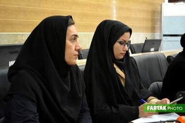 نشست رسانه‌ای مدیرکل اداره صنعت، معدن و تجارت استان کرمانشاه