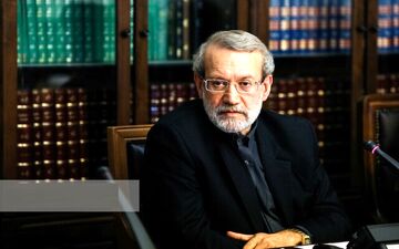 پیام تسلیت علی لاریجانی برای شهادت امام جمعه کازرون