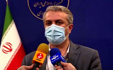 
وزیر صمت: مخالف واردات لوکوموتیو هستم/ تعادل قیمت ها در حوزه فولاد و سیمان
