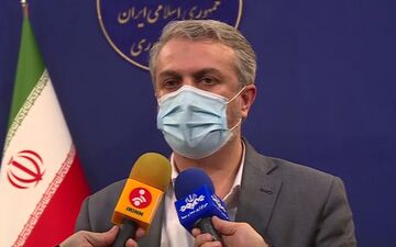 
وزیر صمت: مخالف واردات لوکوموتیو هستم/ تعادل قیمت ها در حوزه فولاد و سیمان
