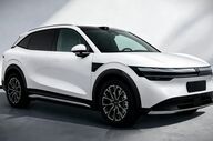 زیکر 7X 2027 با موتور 496 اسب‌بخار و باتری LFP رونمایی شد