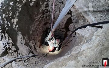 سقوط مرگبار ۳ مرد جوان به چاه ۳۰متری+ تصاویر 