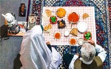 چند توصیه برای سالمندانی که روزه می‌گیرند

