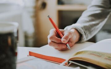 این تغییر ساده در نوشتن می‌تواند نشانه زوال عقل باشد
