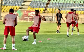 پرسپولیس به مصاف شباب بلوزداد می‌رود؛ گندوز در کدام دروازه؟