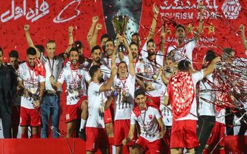 پرسپولیس باید قرارداد بازیکنان کلیدی را سریع‌تر تمدید می‌کرد/ قیمت بازیکن در روزهای آخر چند برابر می شود
