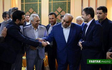 همایش روز ملی شوراها در استانداری کرمانشاه به روایت تصویر