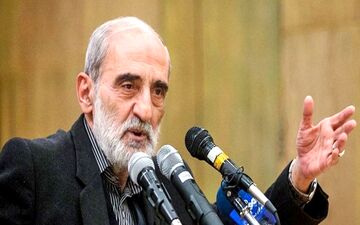 معامله قرن آشتی‌کنان کسانی است که با هم قهر نبوده‌اند