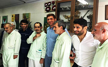 اقدام تحسین برانگیز گوش شکسته‌ها به مناسبت زادروز اسطوره کشتی جهان + فیلم 