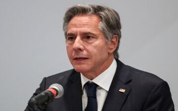 
توییت بلینکن در پی اعمال تحریم‌های آمریکا علیه ایران
