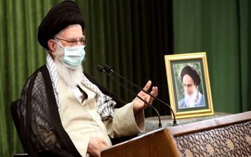رهبر انقلاب: مجادلات مردم را ناراحت می‌کند/ همه باید در مقابل دشمن یکصدا باشیم