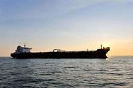 طرح درآمدزایی از تنگه هرمز؛ گزارش وزیر اقتصاد در هیئت دولت