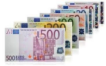 یورو مسافرتی گران‌تر از بازار آزاد‍!